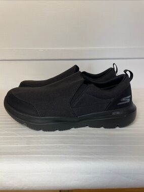 Skechers Casual Go Walk Evolution Ultra-Impeccable Sneaker extra wide fit men 13